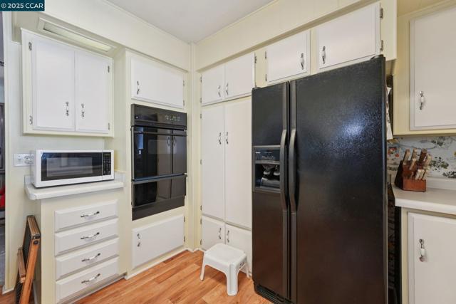 327 La Vina, Pacheco CA: https://media.crmls.org/mediaz/e87da24f-c970-48db-aa2f-5353da93882b.jpg
