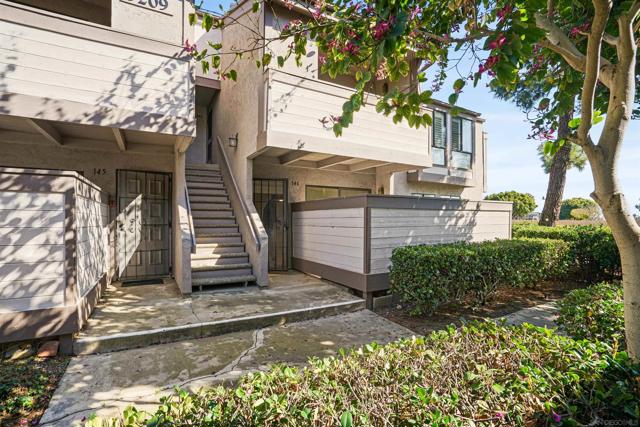 9209 Village Glen Dr, San Diego, California 92123, 2 Bedrooms Bedrooms, ,1 BathroomBathrooms,Condominium,For Sale,Village Glen Dr,250020336SD