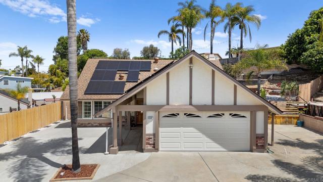 Detail Gallery Image 3 of 57 For 939 Chablis Ln, Vista,  CA 92083 - 4 Beds | 3 Baths