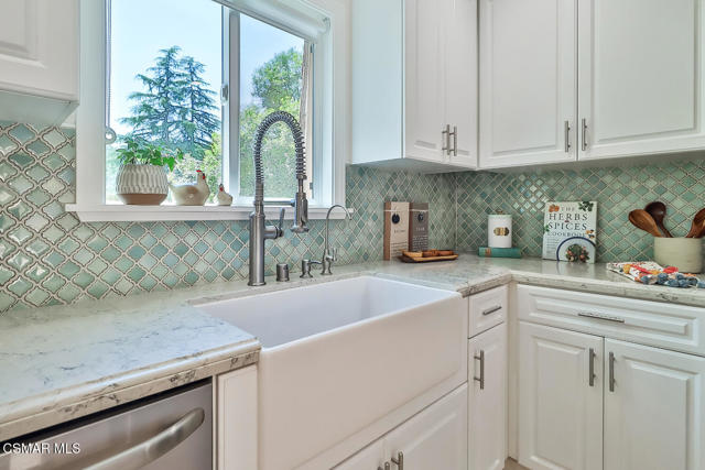 4021 Yankee Drive, Agoura Hills CA: https://media.crmls.org/mediaz/e87e8ded-c308-4f83-aab0-ad6be88428f5.jpg