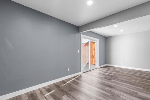 912 Acosta Plaza, Salinas CA: https://media.crmls.org/mediaz/e88166cc-65be-48d7-a353-933f8d33f2b5.jpg