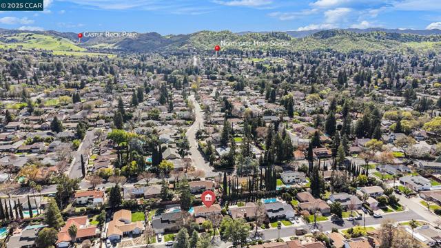 3257 Inverness Dr, Walnut Creek CA: https://media.crmls.org/mediaz/e8818df1-ca02-4751-b19a-7d7b49a1e316.jpg