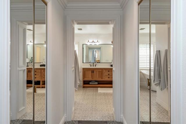 17310 HENDRY, Morgan Hill CA: https://media.crmls.org/mediaz/e8824b92-5f9d-4a45-a85c-9adbe956a47c.jpg