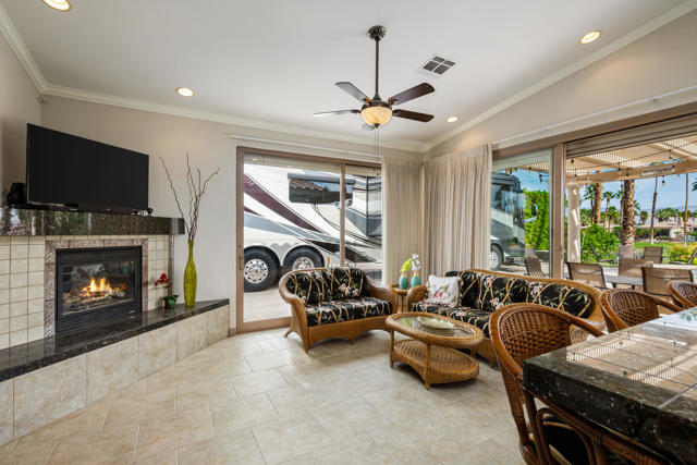 48170 Hjorth Street, Indio CA: https://media.crmls.org/mediaz/e88256f6-30b6-4d0a-942a-015ebf30b397.jpg