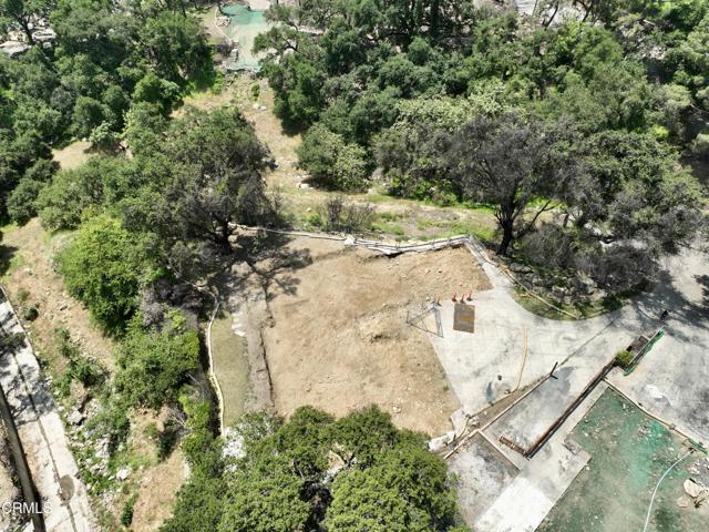 2880 Holliston Avenue, Altadena CA: https://media.crmls.org/mediaz/e8830fe7-02f4-4cda-afb6-353dad9caf41.jpg