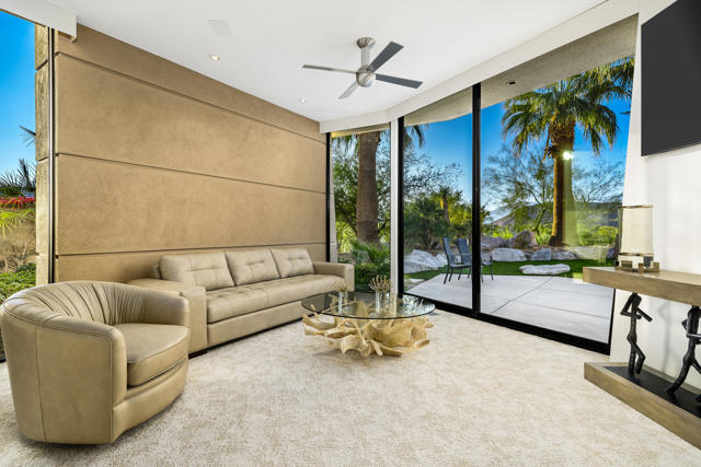 79525 Tom Fazio N Lane, La Quinta CA: https://media.crmls.org/mediaz/e88423b4-2a8c-4b51-b454-74981c4966cd.jpg