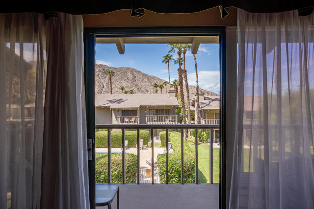 46631 Arapahoe Lane #B, Indian Wells, CA 92210