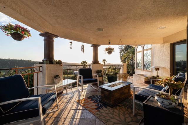11671 Mesa Verde, Valley Center CA: https://media.crmls.org/mediaz/e885b44a-2187-472a-a5af-6287ccb05e44.jpg
