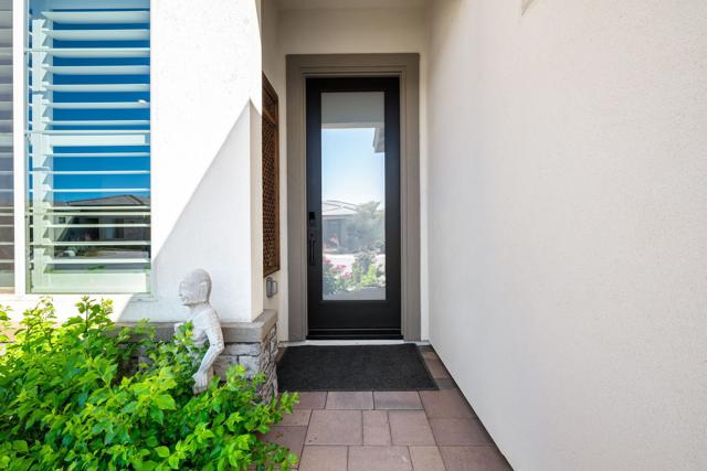 82460 W Mccarroll Drive, Indio CA: https://media.crmls.org/mediaz/e8865f59-fbc3-4c10-92f1-055d61a5959e.jpg