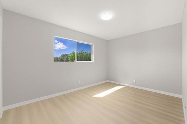 190 Ronan Avenue, Gilroy CA: https://media.crmls.org/mediaz/e8867876-34bb-4499-843f-4618dd5ef15f.jpg