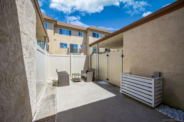 7813 Starling Dr, San Diego CA: https://media.crmls.org/mediaz/e8869b7a-46e6-4f9e-a13a-54a96f20fbb8.jpg