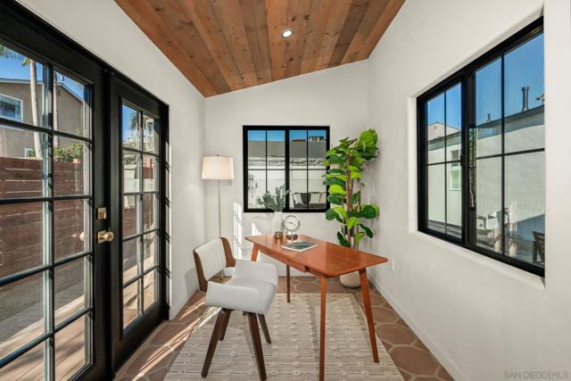 1566 Evergreen St, San Diego CA: https://media.crmls.org/mediaz/e887208e-9545-47db-ac8a-5453ec8d7c16.jpg