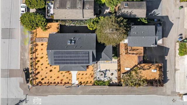 601 Bonnie Street, Santa Cruz CA: https://media.crmls.org/mediaz/e8880ede-5328-4558-bb69-4f6ee08919a4.jpg
