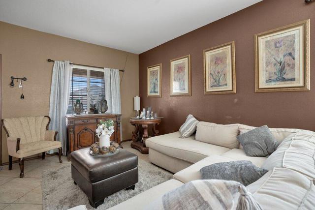 83554 Big Bear Place, Coachella CA: https://media.crmls.org/mediaz/e888ae06-e4fe-4561-900f-c09d61737a77.jpg