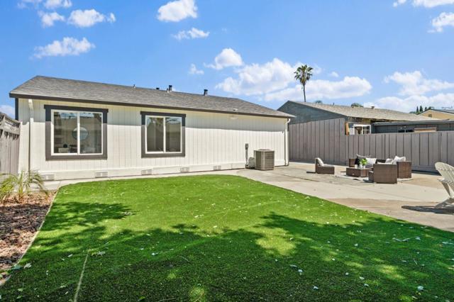 1868 Bagpipe Way, San Jose CA: https://media.crmls.org/mediaz/e888c1d6-1d8c-47b7-8a4e-fbc7ece80854.jpg