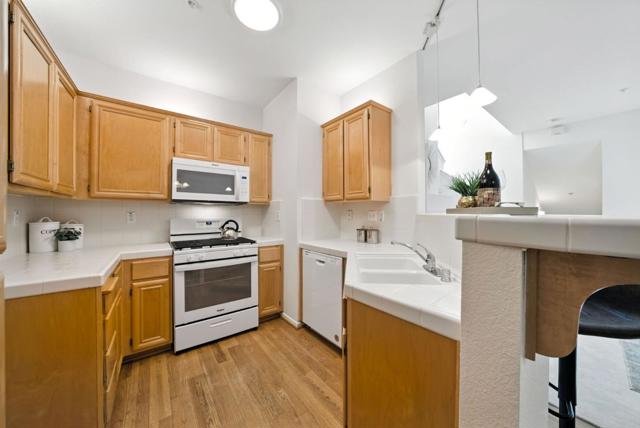 561 Manhattan Place, San Jose CA: https://media.crmls.org/mediaz/e88a75ca-0c8d-48c7-ab81-678e792e2b98.jpg