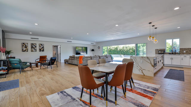 73042 Willow Street, Palm Desert CA: https://media.crmls.org/mediaz/e88cc347-3b04-47e6-9a3a-183a76ccd657.jpg