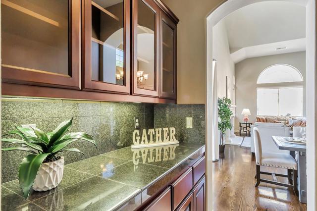 4793 Tuscany Circle, San Jose CA: https://media.crmls.org/mediaz/e88d2e86-afe5-464e-9b92-9734bc3271e9.jpg
