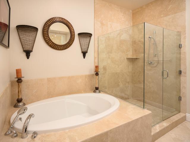 Detail Gallery Image 18 of 27 For 7828 Ivanhoe, La Jolla,  CA 92037 - 2 Beds | 2/1 Baths