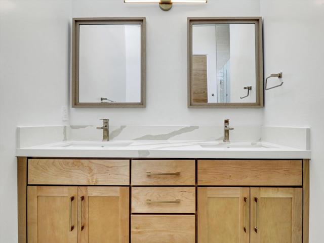 52120 Avenida Alvarado, La Quinta CA: https://media.crmls.org/mediaz/e891085e-ba97-4ec4-b08a-0f03a2db16a8.jpg