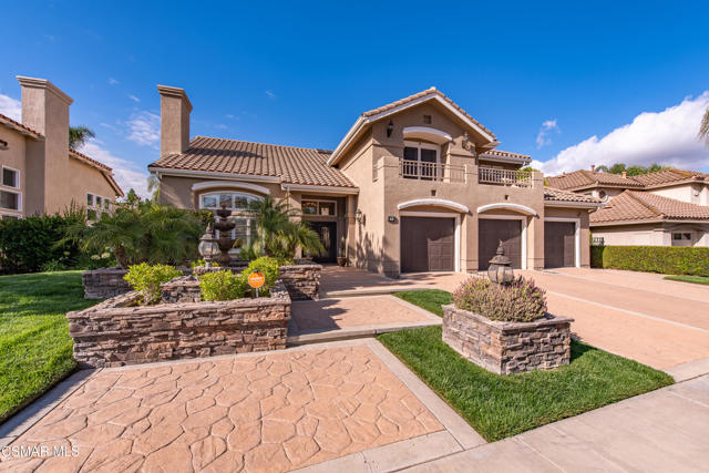 48 Golden Glen Drive, Simi Valley CA: https://media.crmls.org/mediaz/e891509c-2875-47ed-9670-53623f226321.jpg