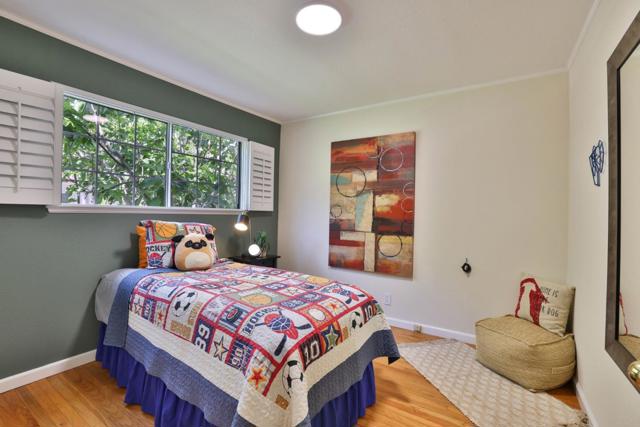 1057 Weyburn Lane, San Jose CA: https://media.crmls.org/mediaz/e8921c62-76a5-4e93-b8d2-42d64bcd4cf8.jpg