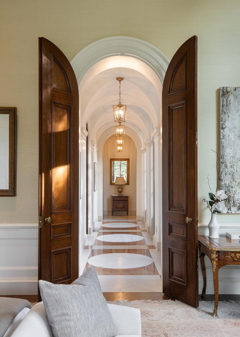 https://media.crmls.org/mediaz/e892943c-d86c-4839-a3c7-bfa1bb8b9ca3.jpg?preset=X-Large
