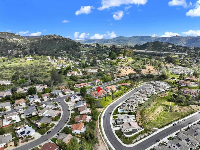 Detail Gallery Image 31 of 33 For 1337 Gary Ln, Escondido,  CA 92026 - 2 Beds | 2/1 Baths