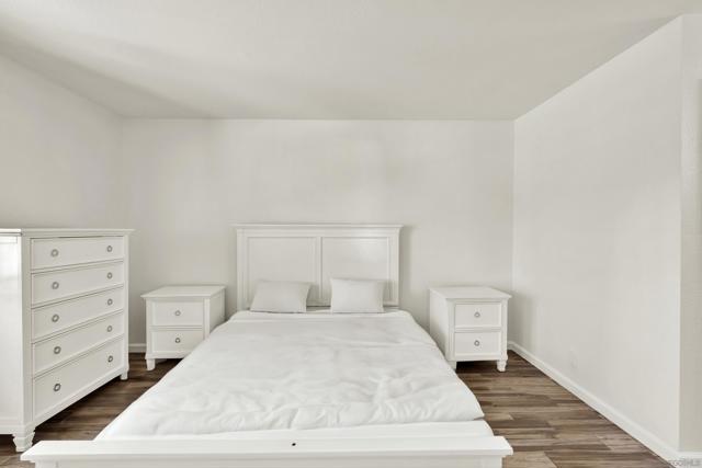 10606 Aderman Avenue, San Diego CA: https://media.crmls.org/mediaz/e89430b4-9a13-4a9c-9d03-9cb2bbaba93d.jpg