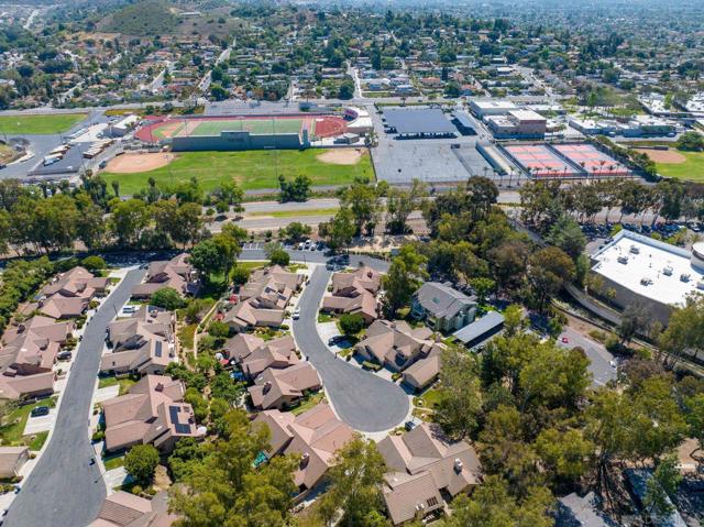 427 Conifer Glen, Escondido CA: https://media.crmls.org/mediaz/e894c1f8-883a-4d46-980c-6ecac139aa9b.jpg