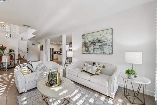 5310 E Lakeshore, San Ramon CA: https://media.crmls.org/mediaz/e8951926-47a4-41a5-ac4c-a38485f0db91.jpg
