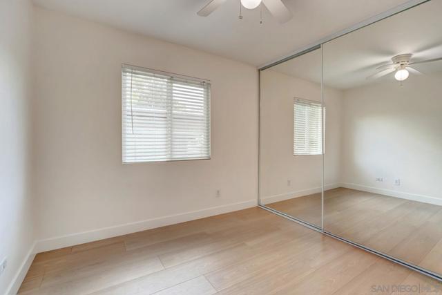 Image 20 of 29 For 11081 Via San Marco