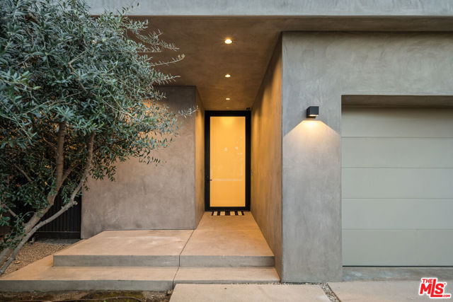 Image 9 of 44 For 607 Alta Vista Boulevard