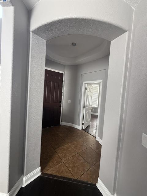 Image 7 of 44 For 9471 Mourverde Court