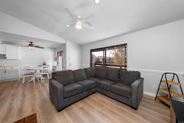 Detail Gallery Image 2 of 17 For 1679 Melrose Ave #H,  Chula Vista,  CA 91911 - 2 Beds | 1 Baths