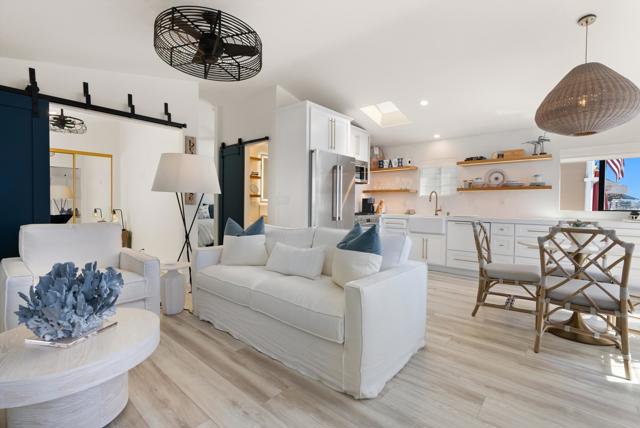 37 El Paseo Street, Newport Beach CA: https://media.crmls.org/mediaz/e89a350c-4359-4884-8388-a39cbfa3d231.jpg