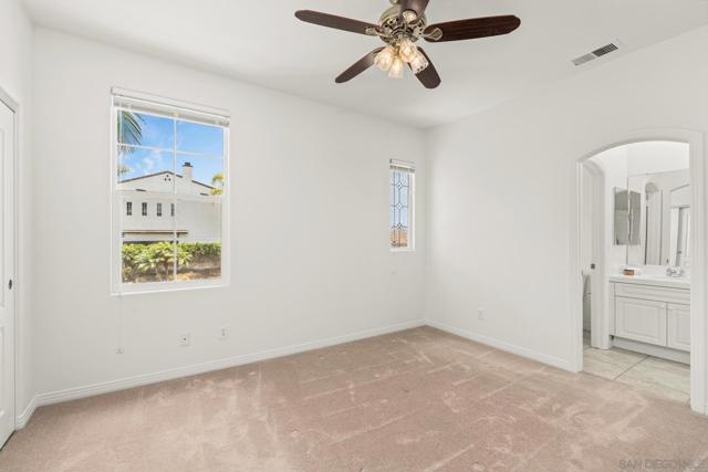 616 Marlin Ln, Carlsbad CA: https://media.crmls.org/mediaz/e89aa6cc-78c0-4677-8da9-a444bae9526a.jpg