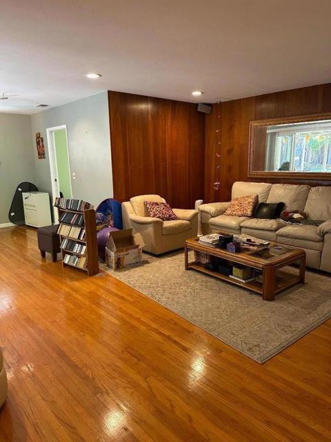 1014 W Homestead Road, Sunnyvale CA: https://media.crmls.org/mediaz/e89bc514-9b42-47f7-ad4e-18f9e6d680c2.jpg