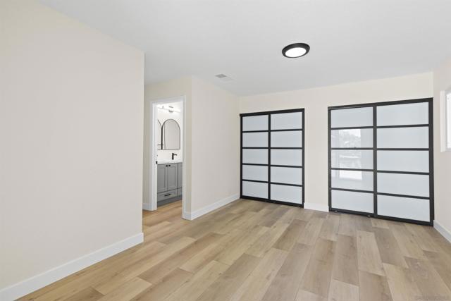 1217 Monte Vista Dr, Vista CA: https://media.crmls.org/mediaz/e89da566-cbdf-4597-9ff1-e0a386a7958b.jpg