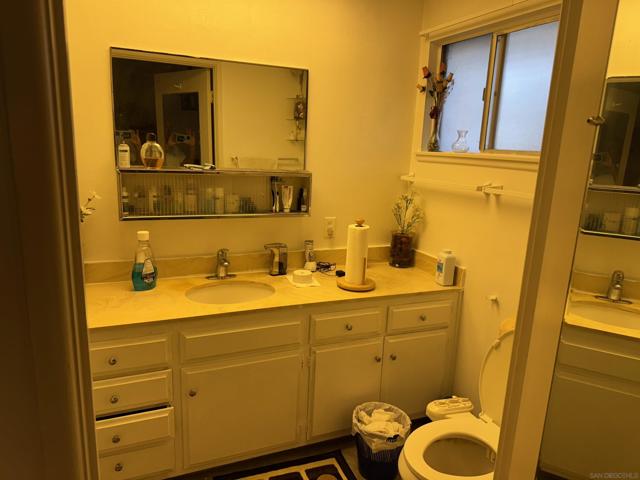 16846 Dominican, San Diego CA: https://media.crmls.org/mediaz/e89ea612-ba1e-42d3-8284-ba107da07a5f.jpg