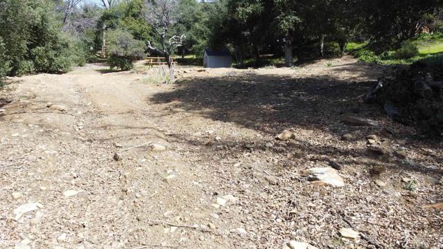 2716 Payson Dr, Julian CA: https://media.crmls.org/mediaz/e89ef8fa-6565-48b3-b9ae-249dd73cd503.jpg