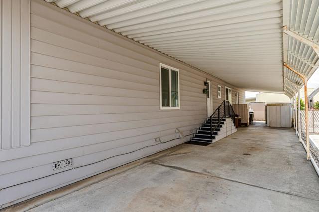 275 Burnett Avenue, Morgan Hill CA: https://media.crmls.org/mediaz/e8a03afe-4cf3-4cce-a442-4d1212ed34c3.jpg