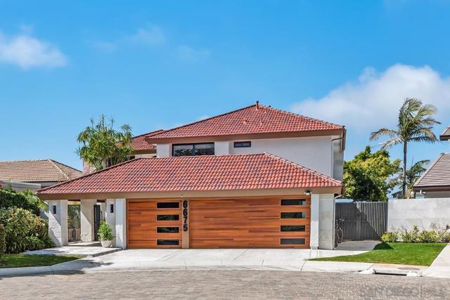 6675 Caminito Lindrick, La Jolla CA: https://media.crmls.org/mediaz/e8a07f3c-e210-4fc0-abf5-63dc740d7bdd.jpg