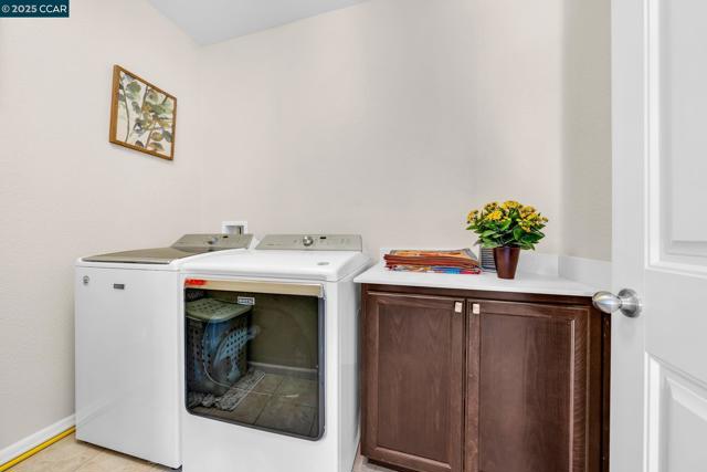 150 Rancho Bernado Ct, Pittsburg CA: https://media.crmls.org/mediaz/e8a15b6b-13b1-47dc-8756-a09abad1f2b9.jpg