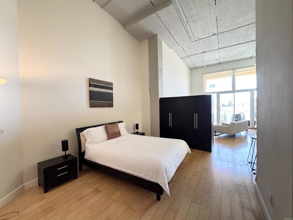 550 Seagaze Drive - photo 14