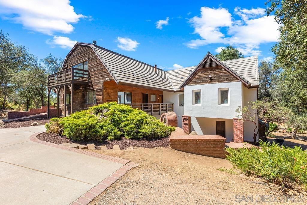 1308 Lakedale Rd