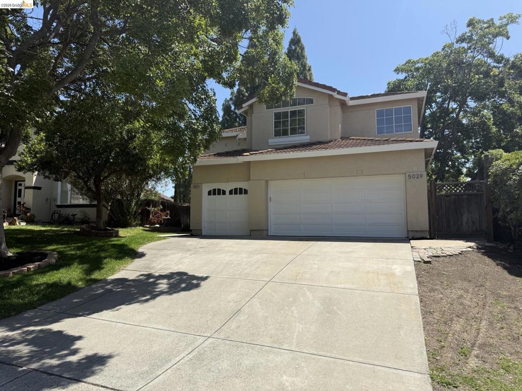 5029 Bridle Way