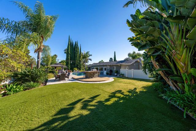 Detail Gallery Image 28 of 33 For 4711 Lorena Pl, El Cajon,  CA 92020 - 4 Beds | 3 Baths