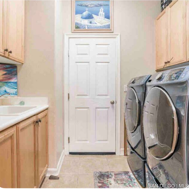 Image 29 of 56 For 6778 Caurina Ct
