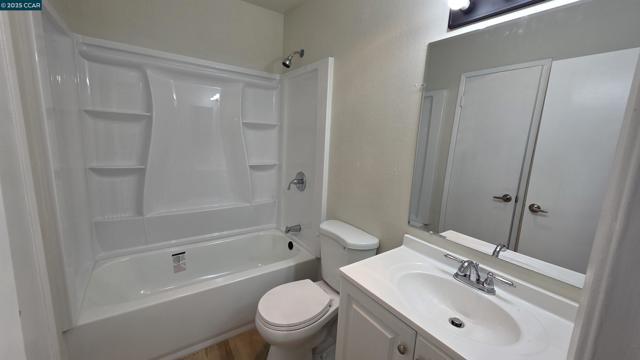 1333 N Camino Alto, Vallejo CA: https://media.crmls.org/mediaz/e8a5c990-ec53-46e8-af2a-4171af9387da.jpg